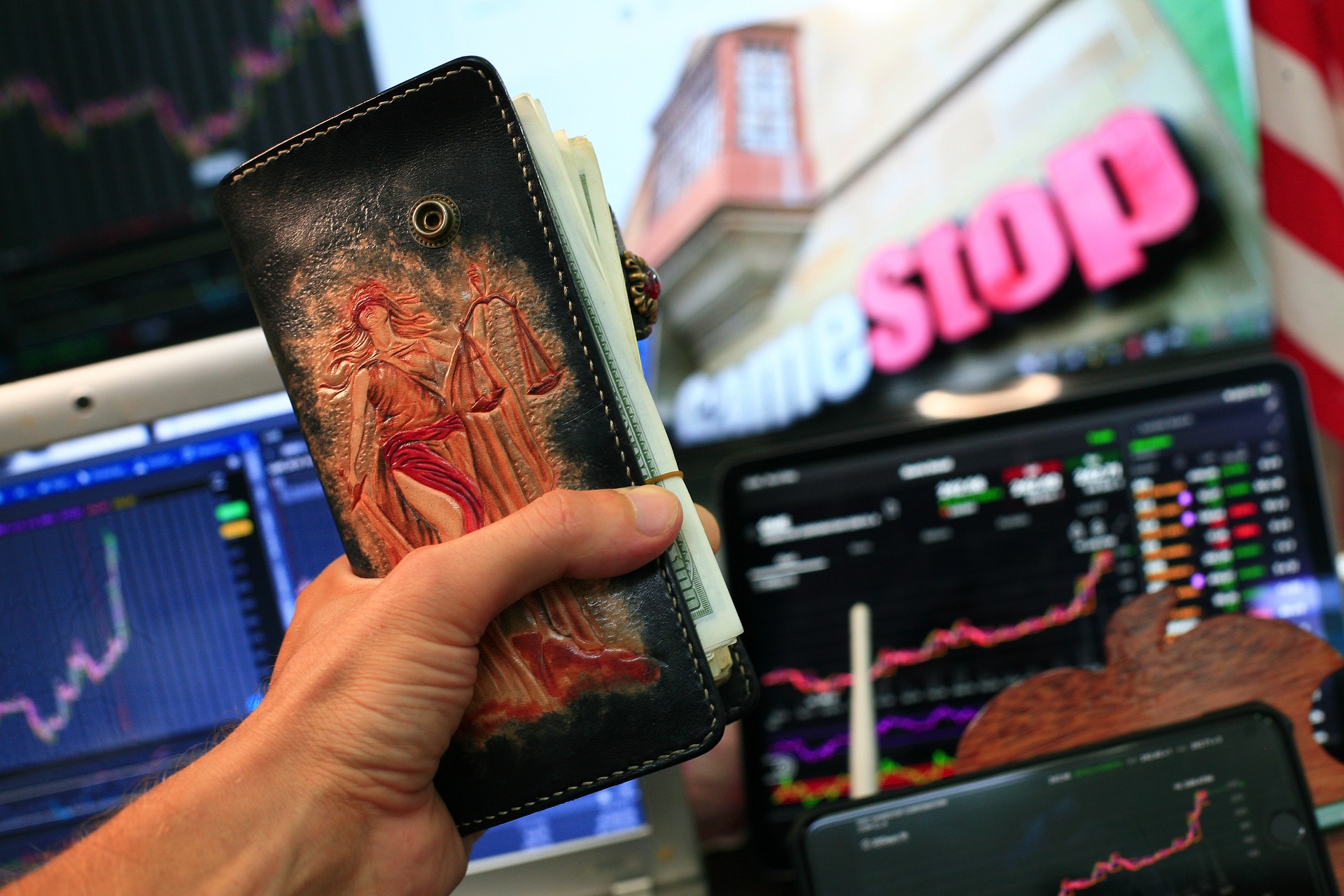 اسکلپ و اسکلپر: استراتژی طلایی برای معامله‌گران در کوتاه‌مدت